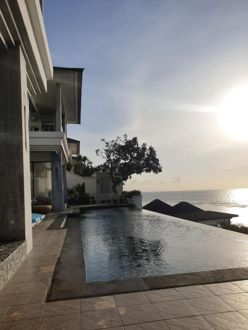 Nusa Dua Ocean View With Private Beach מראה חיצוני תמונה